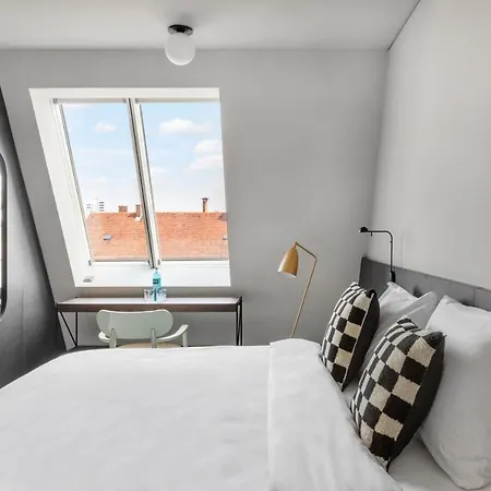 Numa Savi 4* Berlín