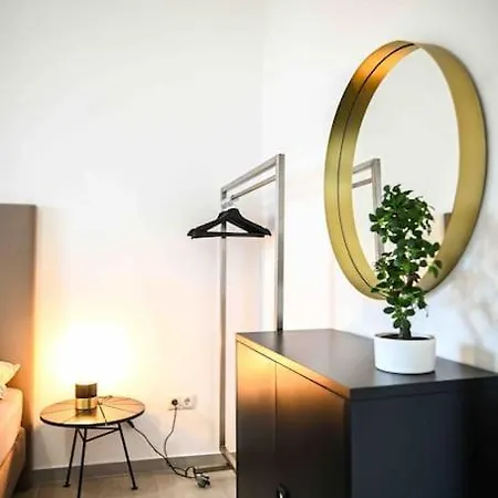 Moderne In Ruhiger Umgebung Nahe Messe Apartment *