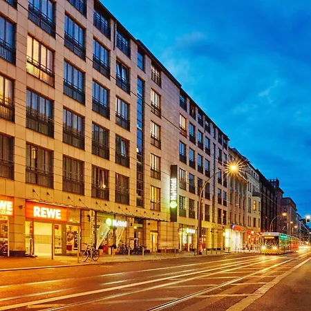 Szálloda H+ Mitte Berlin