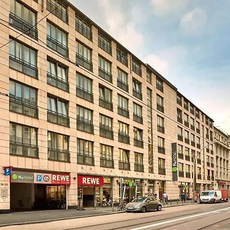 Hotel H+ Mitte 4*