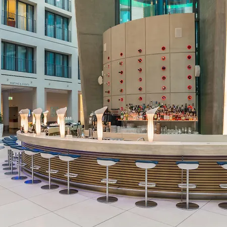 Radisson Collection Hotel, Hotell
