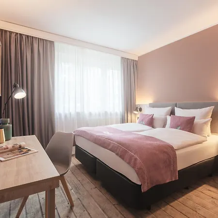 Yggotel Spurv Berlin