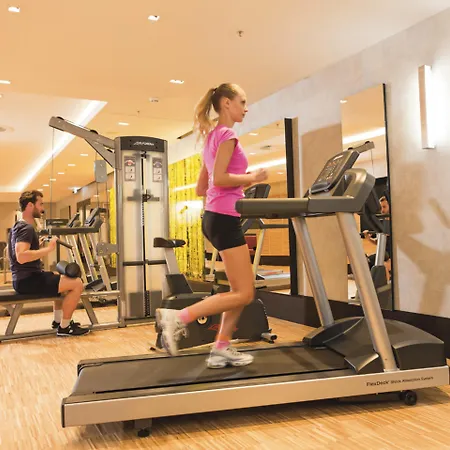 Hotel Riu Plaza Am Kurfuerstendamm 4*