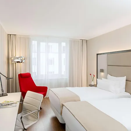 Nh Collection Mitte Am Checkpoint Charlie 4* Berlin