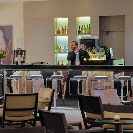 Hotel H10 Ku'damm Berlim