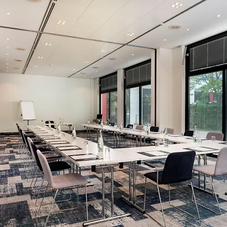 Hotel City-west By Ihg Berlín