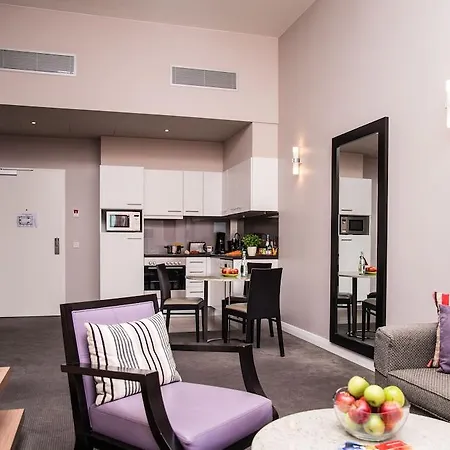 Aparthotel Adina Checkpoint Charlie