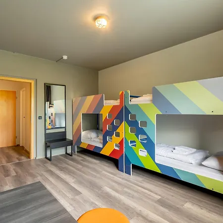 A&o Kolumbus Hostel *