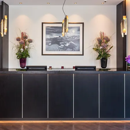 Holiday City Center East Prenzlauer Berg By Ihg 4*