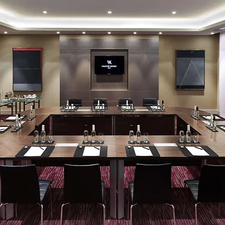 Waldorf Astoria Hotel 5*