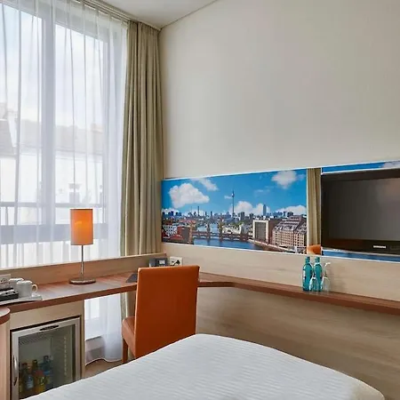 Szálloda H+ Mitte 4*