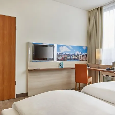H+ Mitte Szálloda 4*