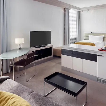 Intercontinental By Ihg 5*