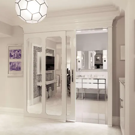 Schlosshotel Berlin 호텔 5*