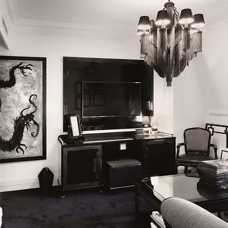 Schlosshotel By Patrick Hellmann 5*