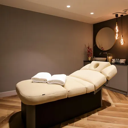 Art'otel Mitte, Powered By Radisson