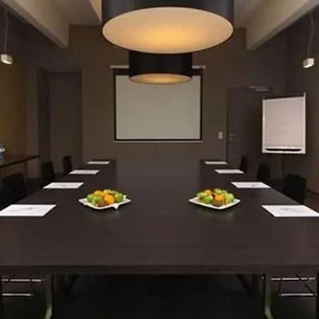 Aspria Ku'damm Sport & Spa Hotel 4*