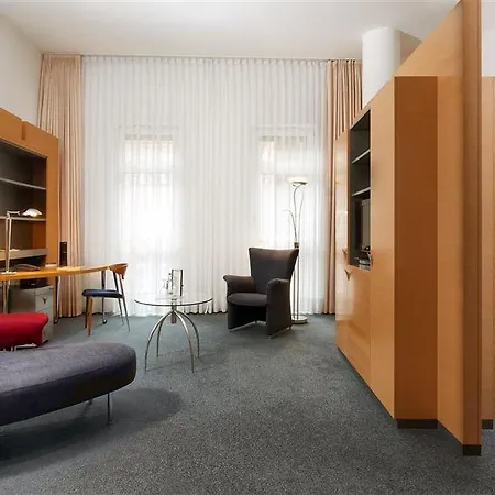Ostbahnhof 4* Berlin