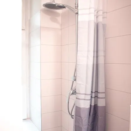 Peaceful Flat For 4 In Prenzlauer Berg Berlin