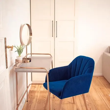 Peaceful Flat For 4 In Prenzlauer Berg Apartment *