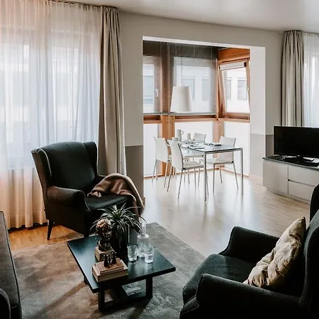 Townhouse Апарт-отель 4*