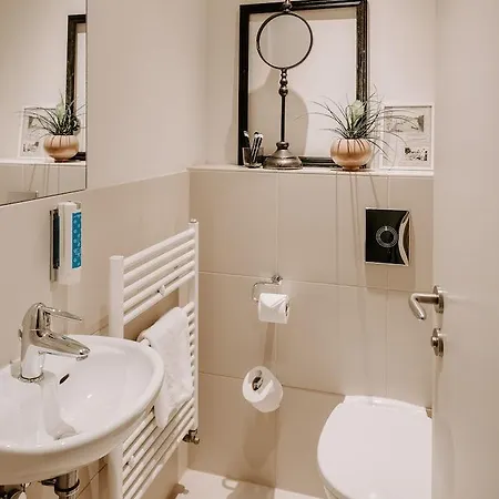 Townhouse Апарт-отель Берлин