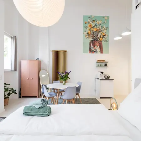 Great 2-room Loft With 2 Bathrooms And 2 Kitchen Berlín