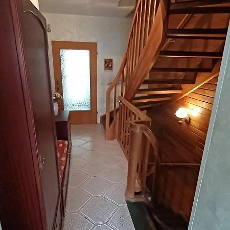 Homestay Mit Optimaler Verkehrsanbindung Und Vielen Extras In Berlin-rudow