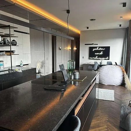 Luxus Penthouse Am Viktoria-luise-platz Apartment