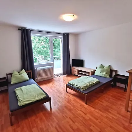 Apartment Monteurzimmer Neukoelln *