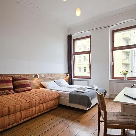 2 Bedroom * Berlin