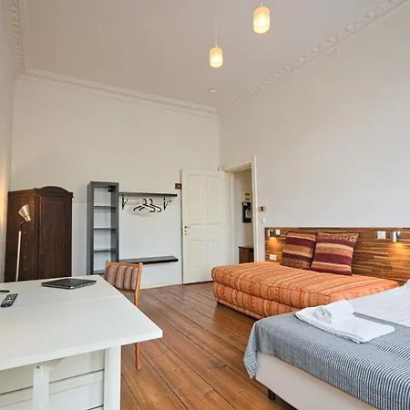 Apartment 2 Bedroom
