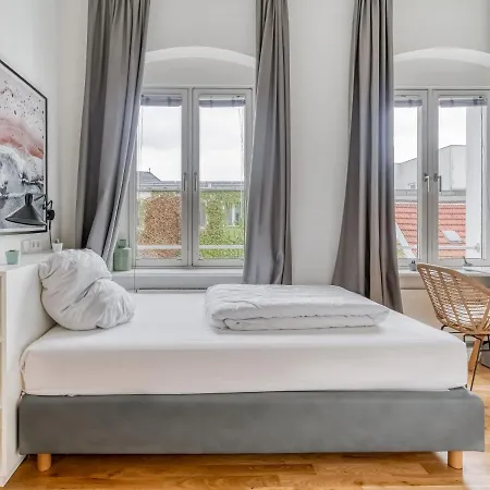 Limehome Schluterstr. Apartment *