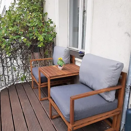 Artist Studio - - Prenzlauer Berg Apartment