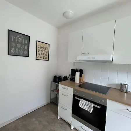 Eastside 35 Apartment *