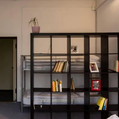 Apartment 200qm Loft For Friends And Family - On The Spree!