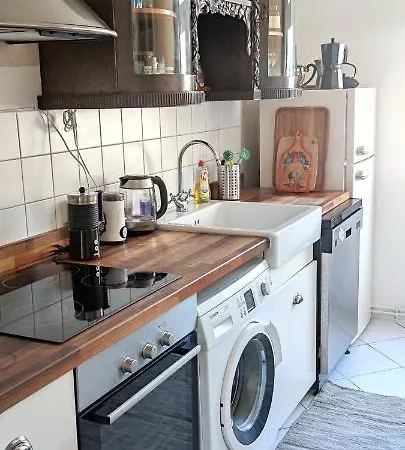 Apartment Charming Friedrichshain Getaway! Berlin