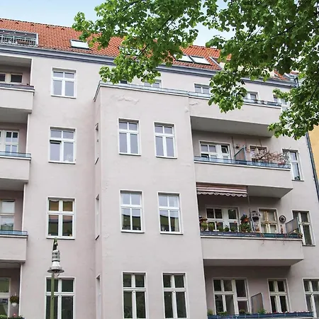 1 Bedroom Gorgeous In Apartment *