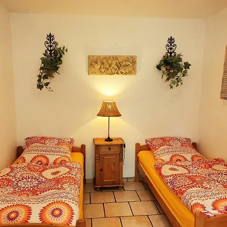 Ferienhaus Kutscherhaus Casa Chabeli - Berlin, Max 11 Personen Holiday home