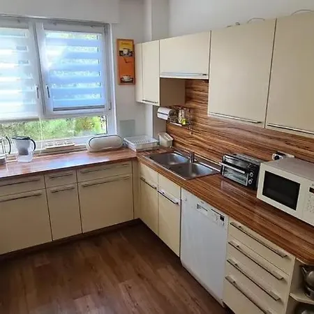 Modern Townhouse, Quiet And Close To The Centre. Holiday home Berlin