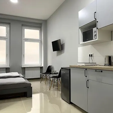 West Side Story 2 Apartment *