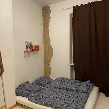 Apartment Vorhang Auf!