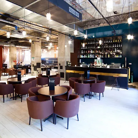 Hotel Catalonia Mitte 4*