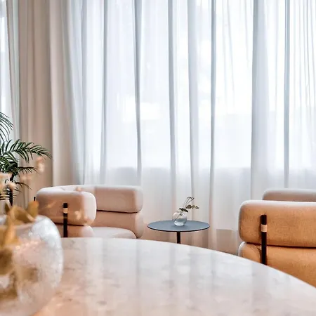Hotel Habyt-the Waterfront