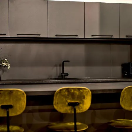 Hotel Habyt-the Waterfront Berlin
