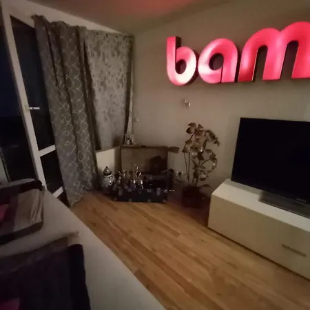 Tolle Private 2-zimmer Im Szene Berlin-friedrichshain Appartement