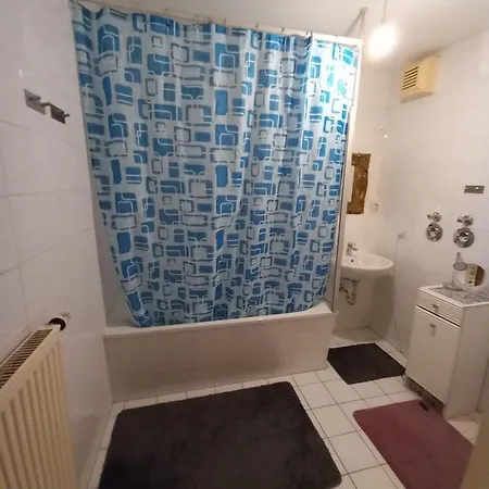 Tolle Private 2-zimmer Im Szene Berlin-friedrichshain Apartment Berlin