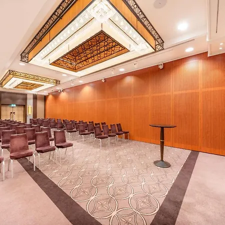 מלון Hilton