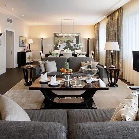 Bristol Hotel