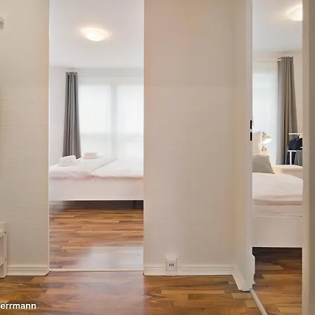 Am Brandenburger Tor Apartment *